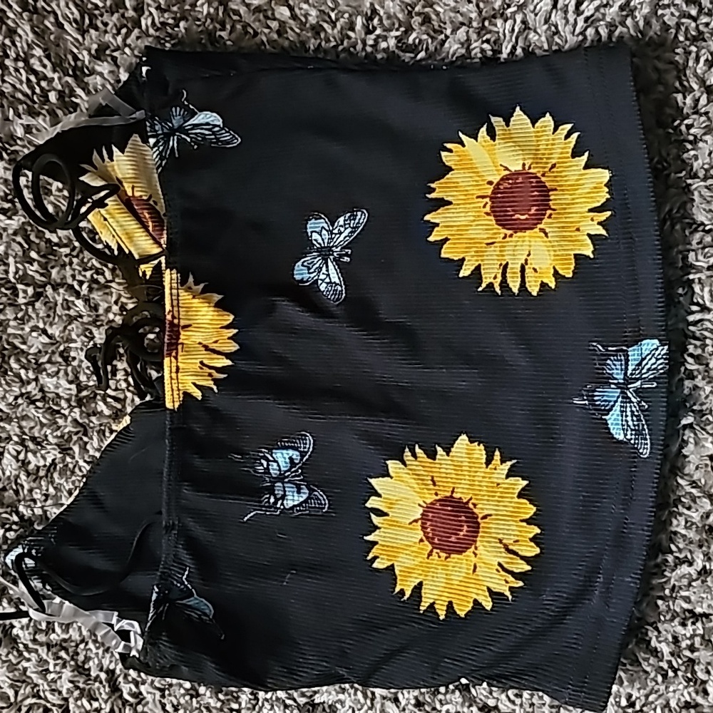 Faded Rose Sunflower Butterfly Crop Tank Top Small NWOT Y2K Lace Up Cami - Picture 5 of 6